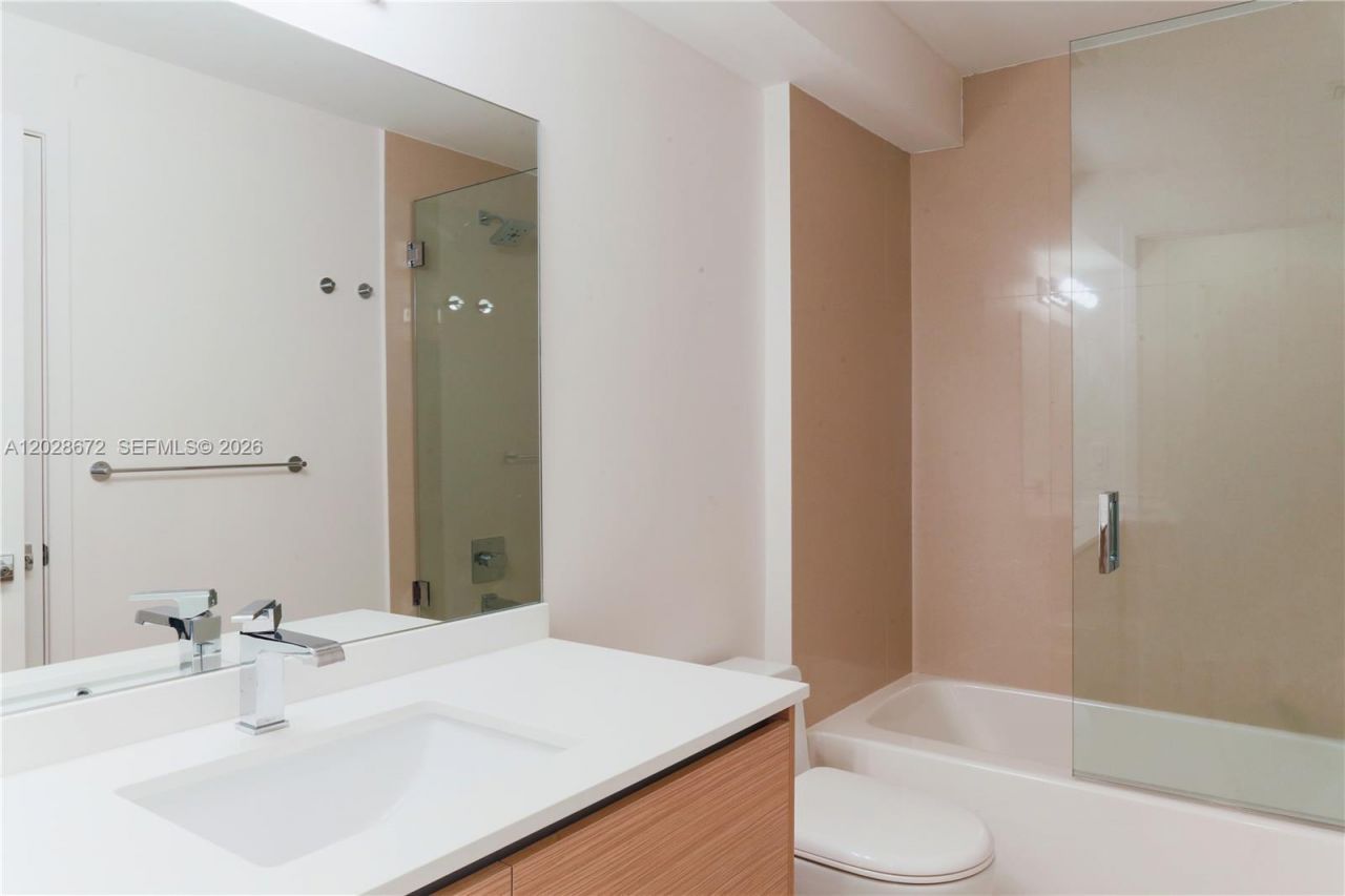 600 NE 27th St, Unit 1504, Miami, FL 33137 Photo