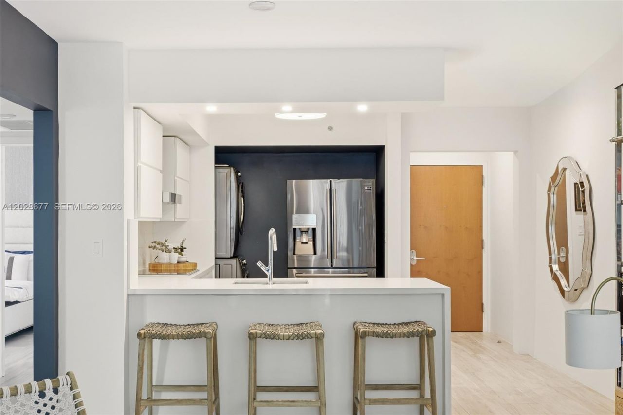 31 SE 5th St , Unit 2410, Miami, FL 33131 Photo