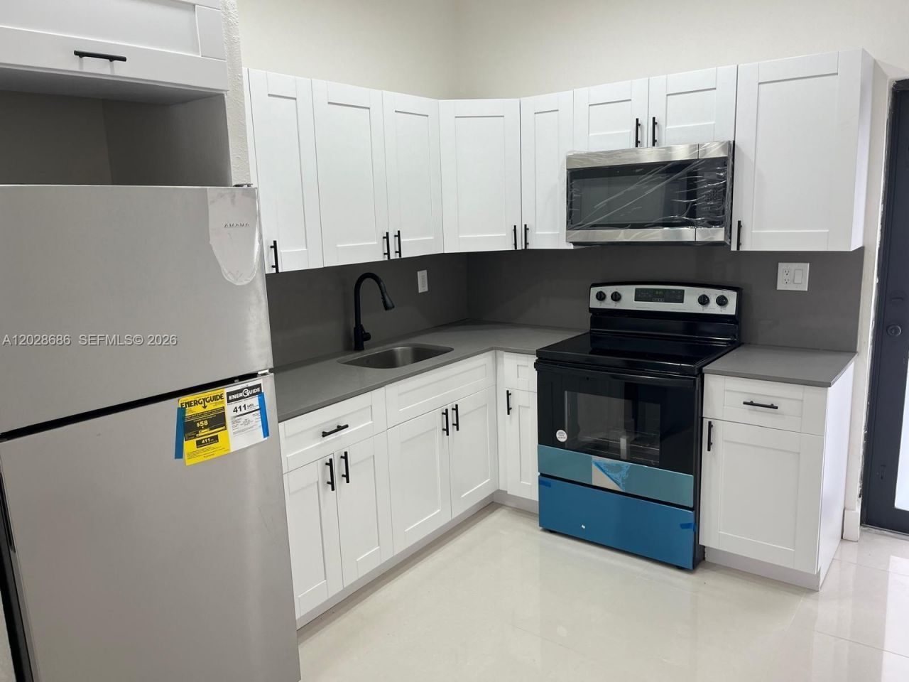 1800 NW 18th Ter, Miami, FL 33125 Photo