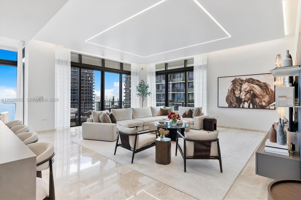 88 SW 7th St, Unit 4001, Miami, FL 33130 Photo