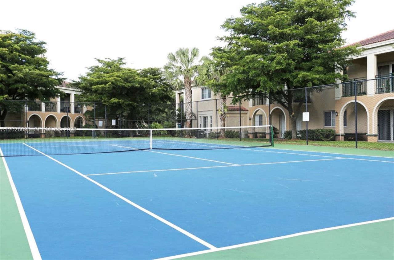 2501 Centergate Dr , Unit 203, Miramar, FL 33025 Photo