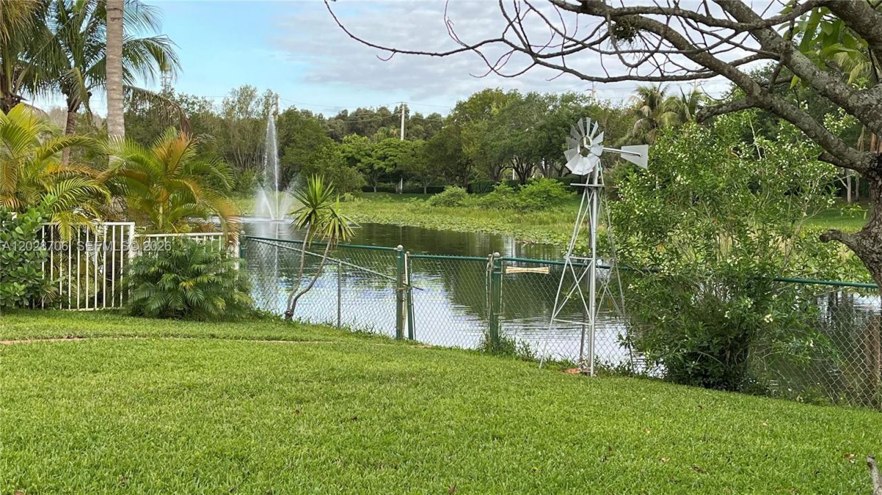 Please Call For Address, Pembroke Pines, FL 33029 Photo