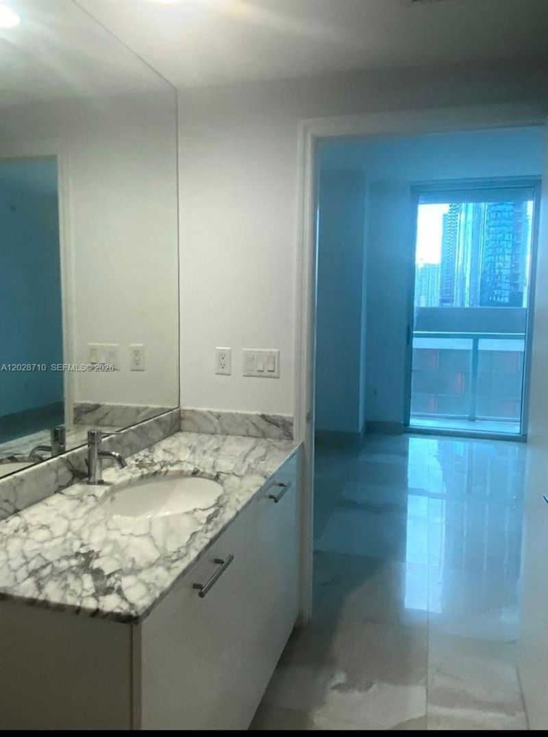 55 SE 6th St, Unit 1502, Miami, FL 33131 Photo