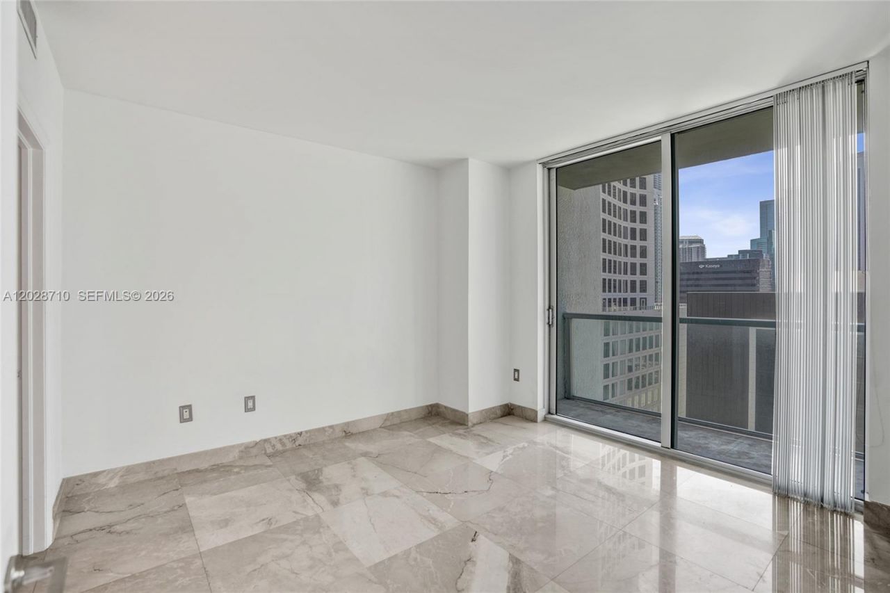 55 SE 6th St, Unit 1502, Miami, FL 33131 Photo
