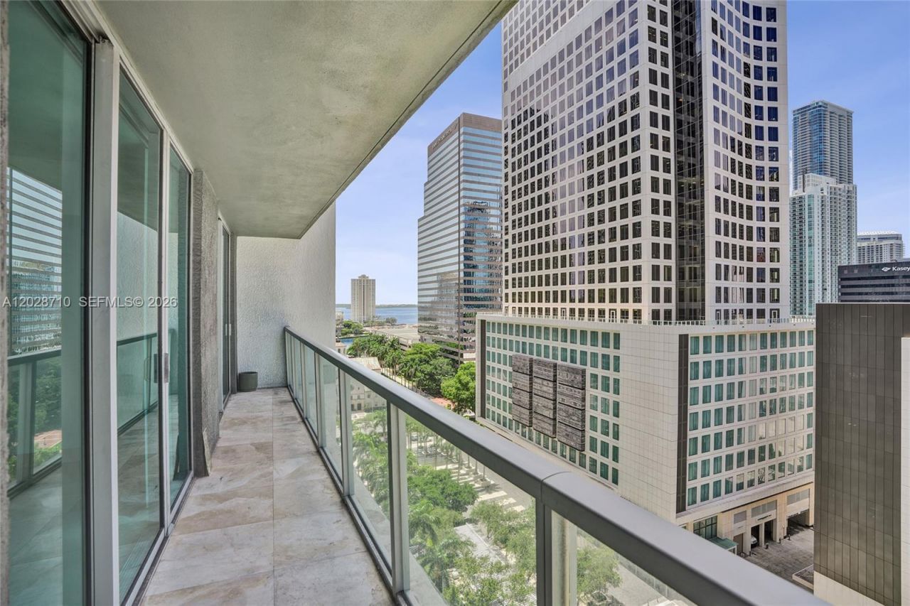 55 SE 6th St, Unit 1502, Miami, FL 33131 Photo