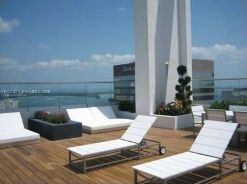 55 SE 6th St, Unit 1502, Miami, FL 33131 Photo