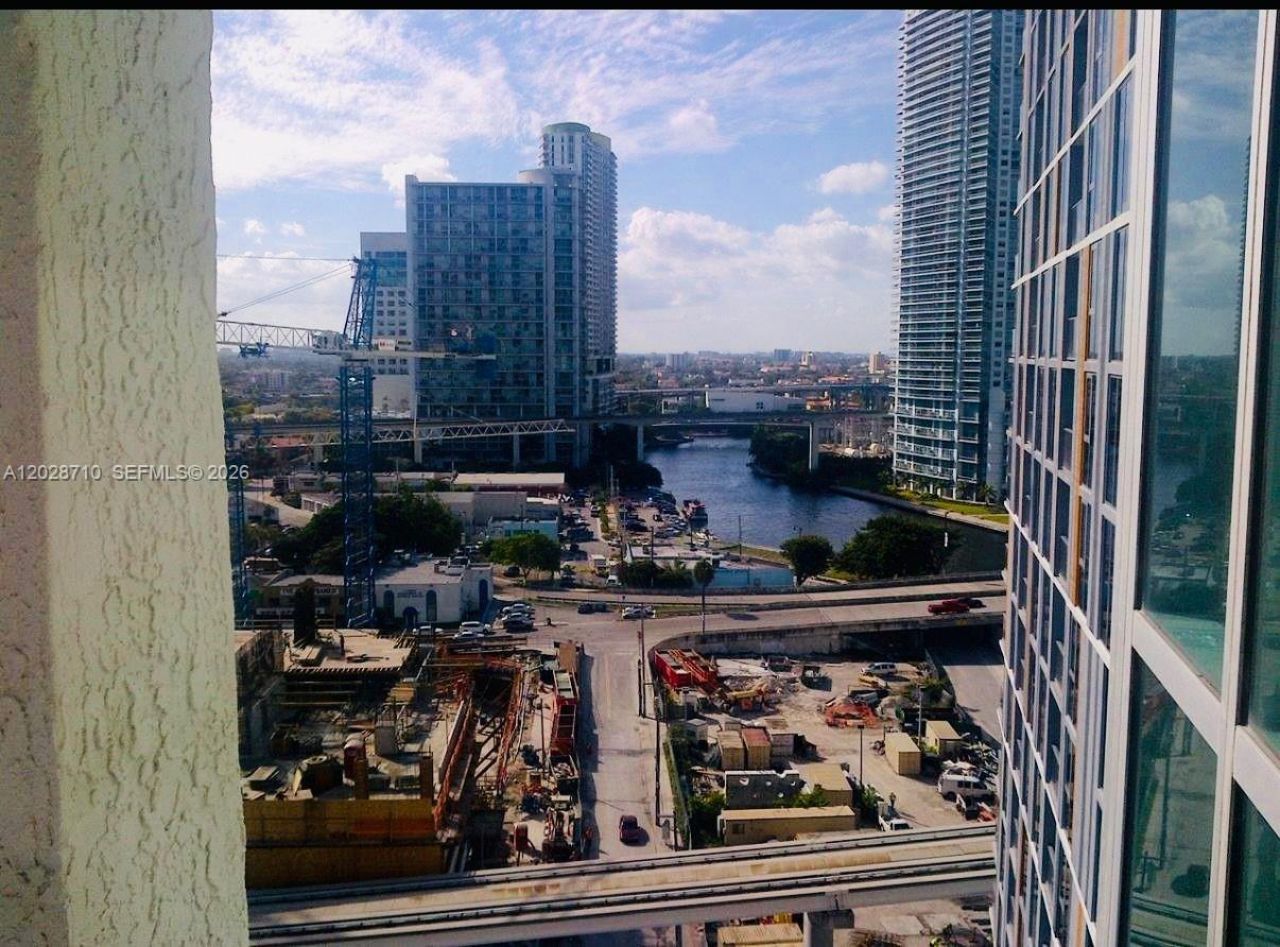 55 SE 6th St, Unit 1502, Miami, FL 33131 Photo