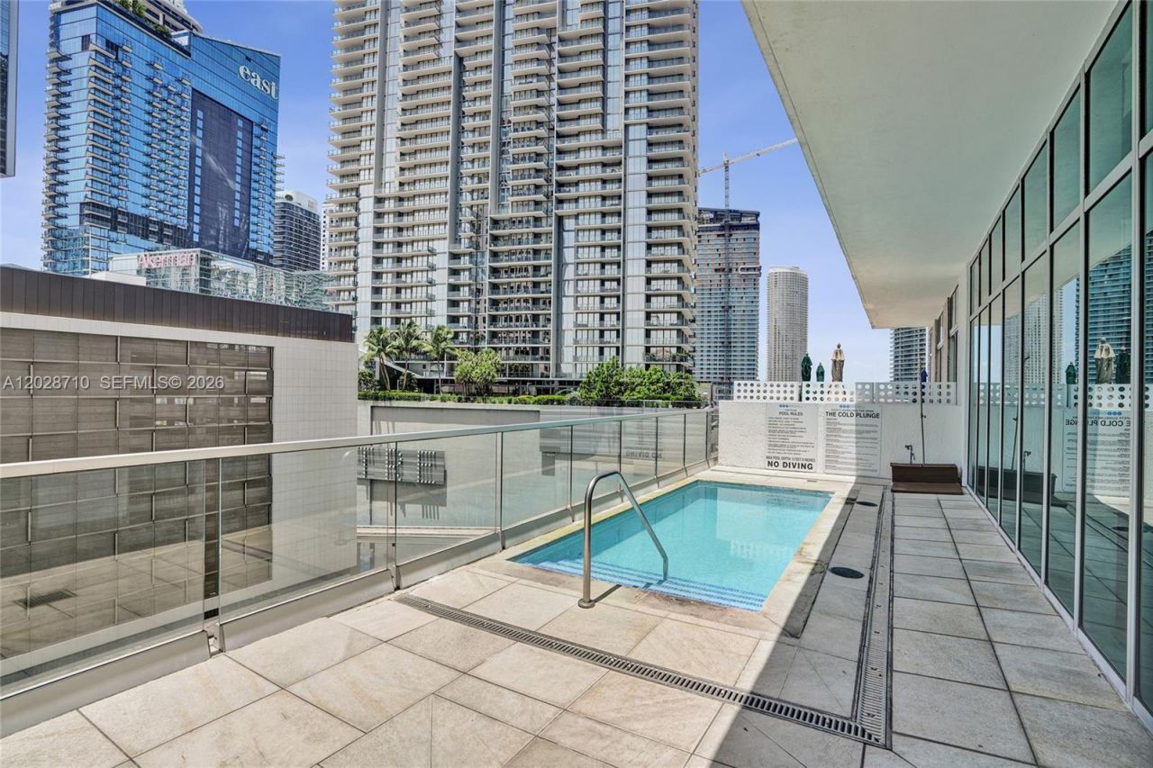 55 SE 6th St, Unit 1502, Miami, FL 33131 Photo