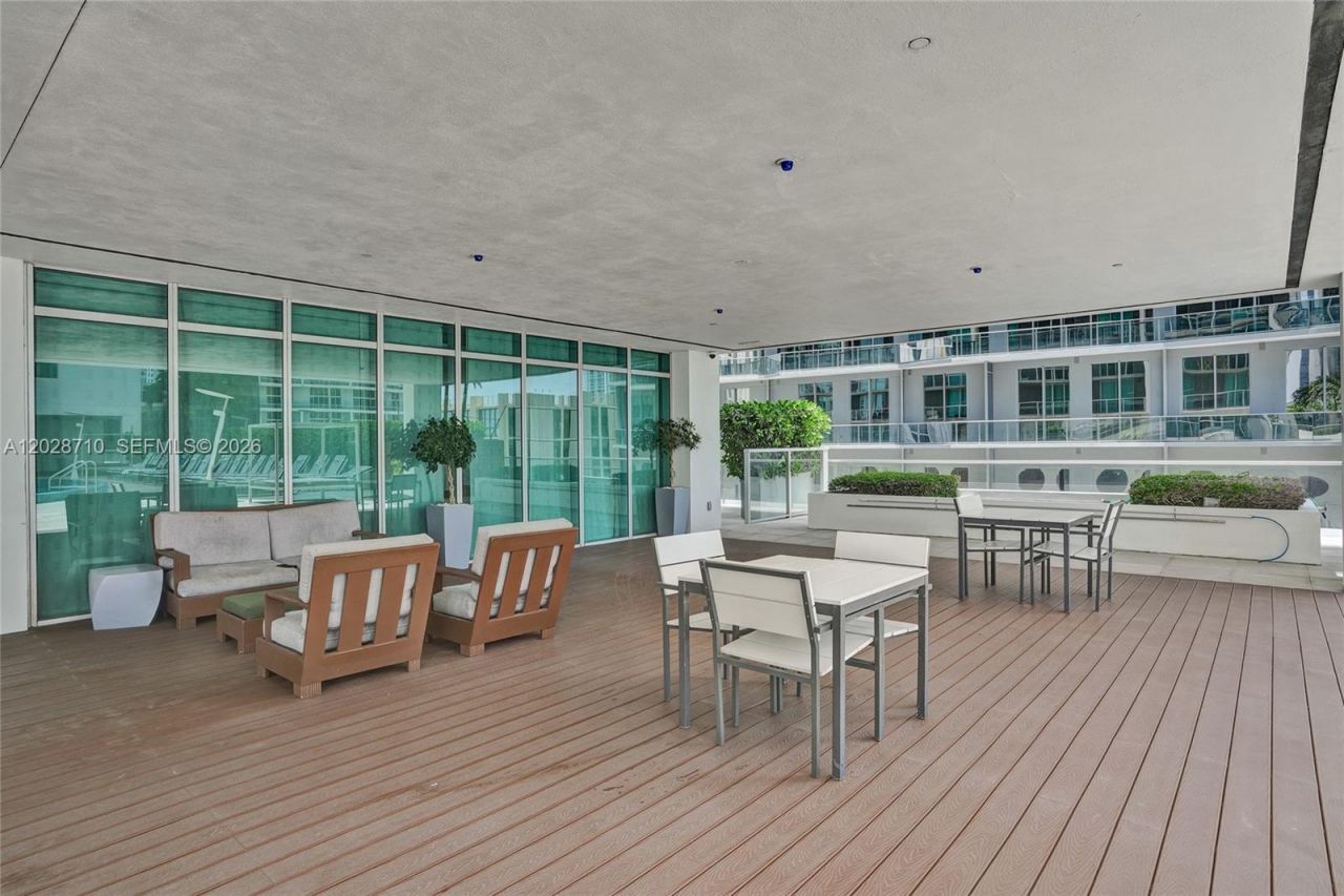 55 SE 6th St, Unit 1502, Miami, FL 33131 Photo