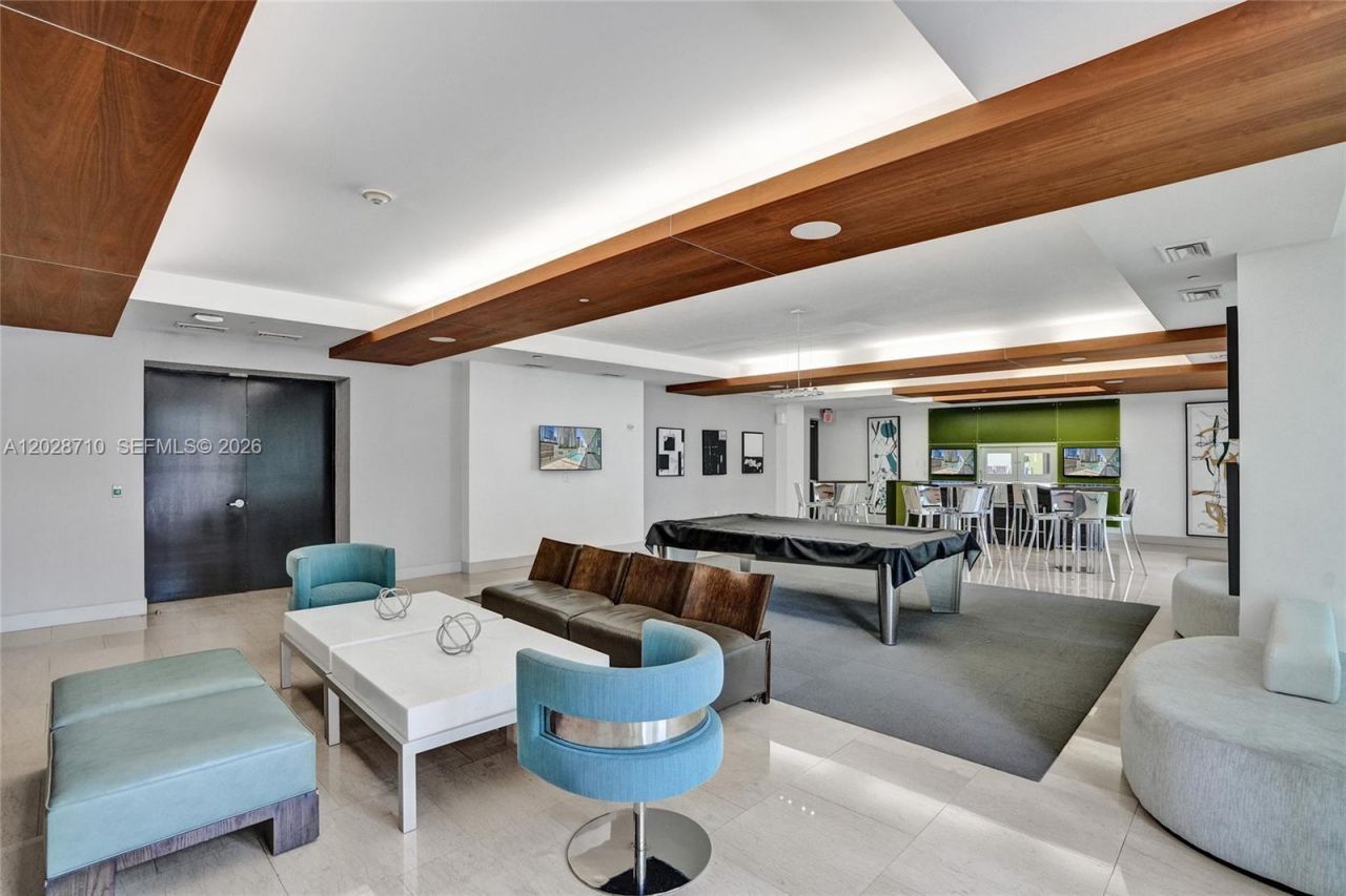 55 SE 6th St, Unit 1502, Miami, FL 33131 Photo