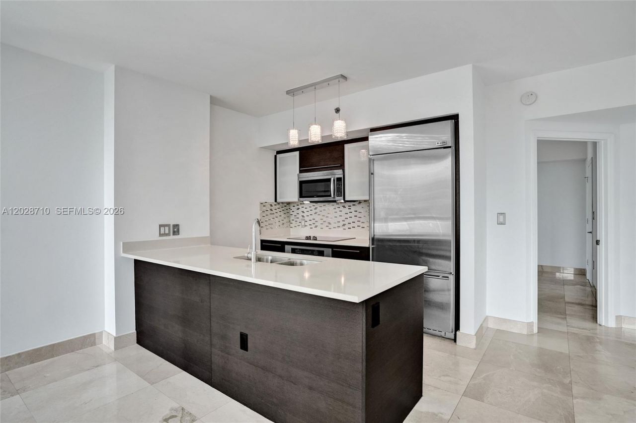 55 SE 6th St, Unit 1502, Miami, FL 33131 Photo