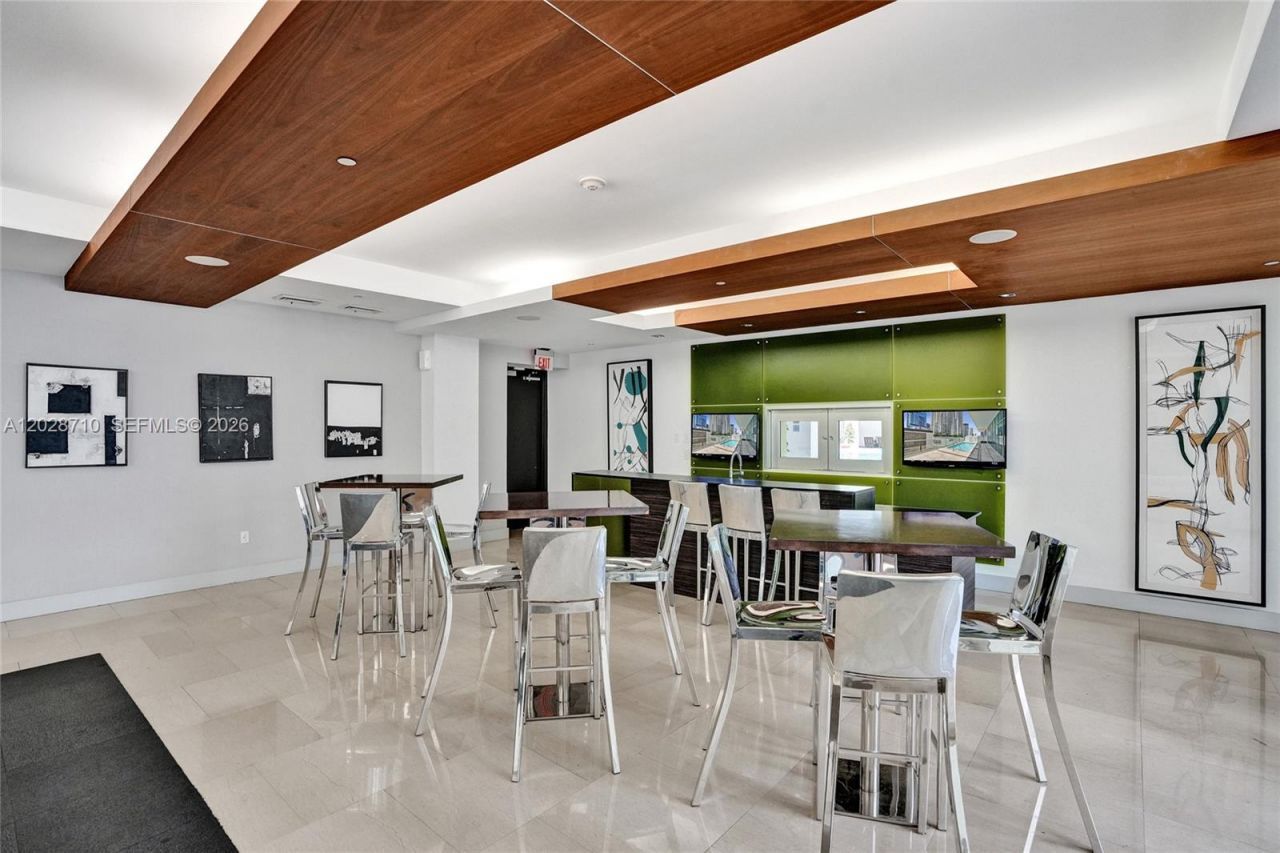 55 SE 6th St, Unit 1502, Miami, FL 33131 Photo