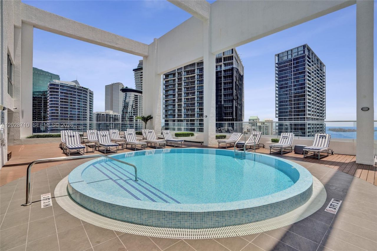 55 SE 6th St, Unit 1502, Miami, FL 33131 Photo
