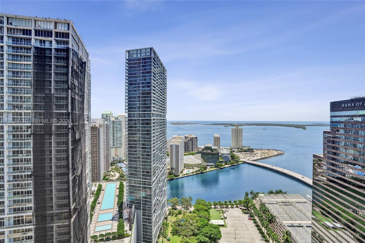 55 SE 6th St, Unit 1502, Miami, FL 33131 Photo