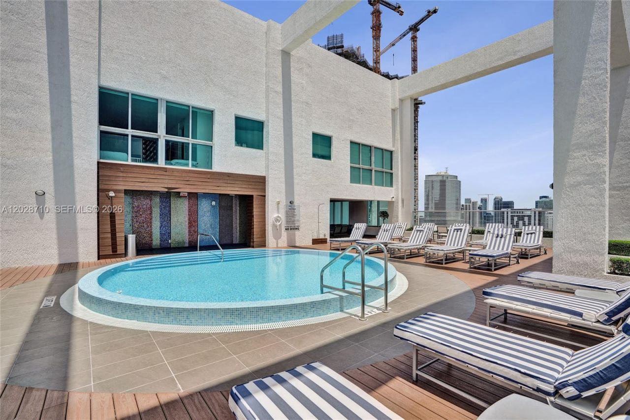 55 SE 6th St, Unit 1502, Miami, FL 33131 Photo