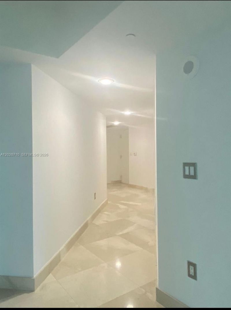 55 SE 6th St, Unit 1502, Miami, FL 33131 Photo
