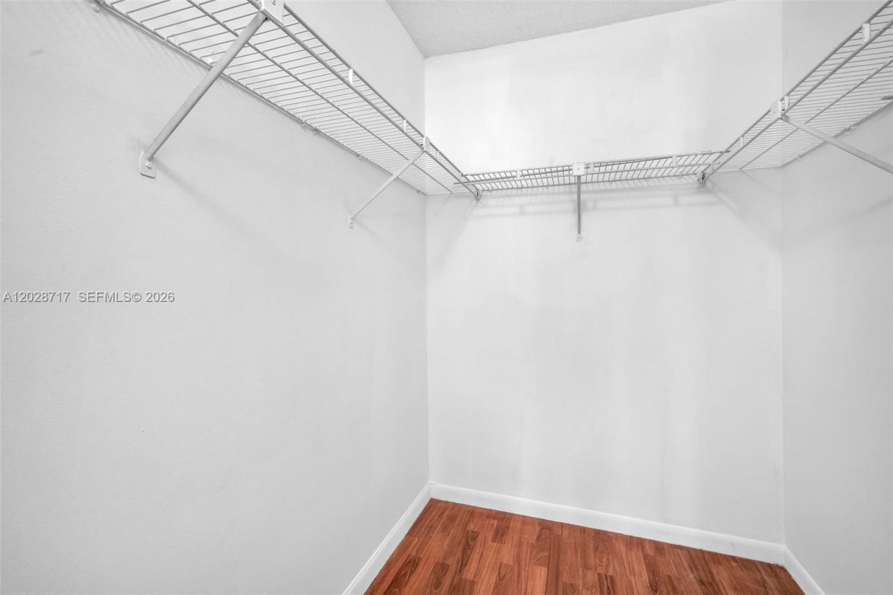 10369 NW 8th St , Unit 204, Pembroke Pines, FL 33026 Photo