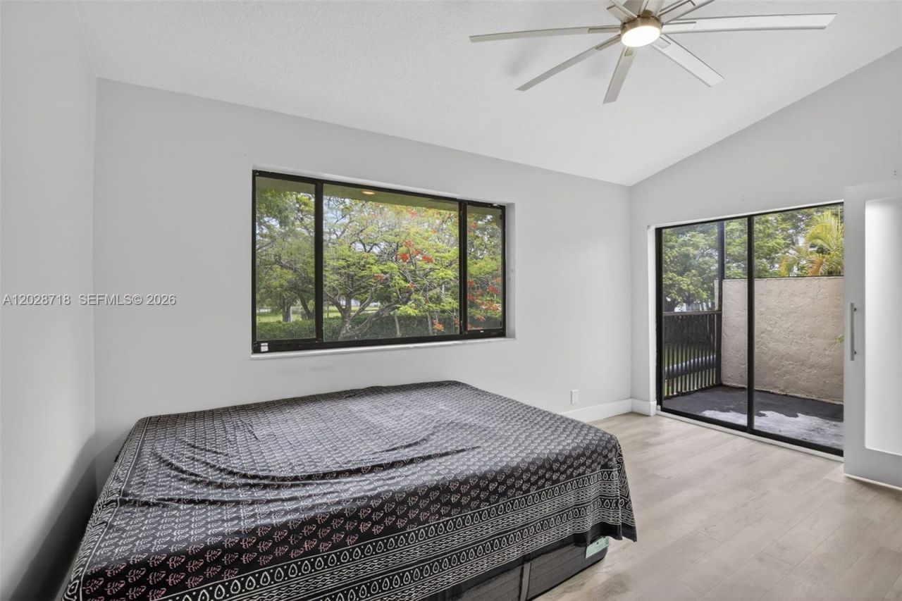1726 NW 81st Way , Unit 1726, Plantation, FL 33322 Photo