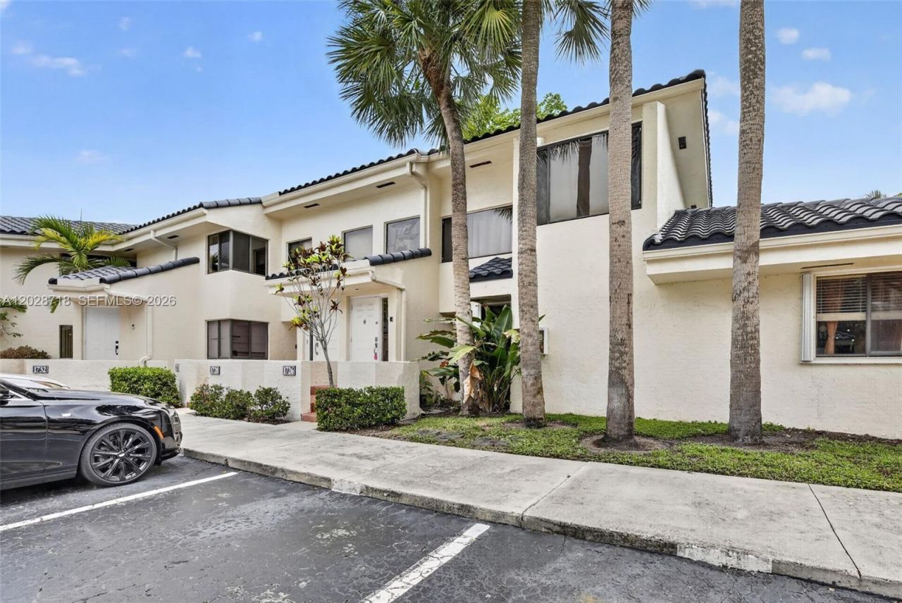 1726 NW 81st Way , Unit 1726, Plantation, FL 33322 Photo