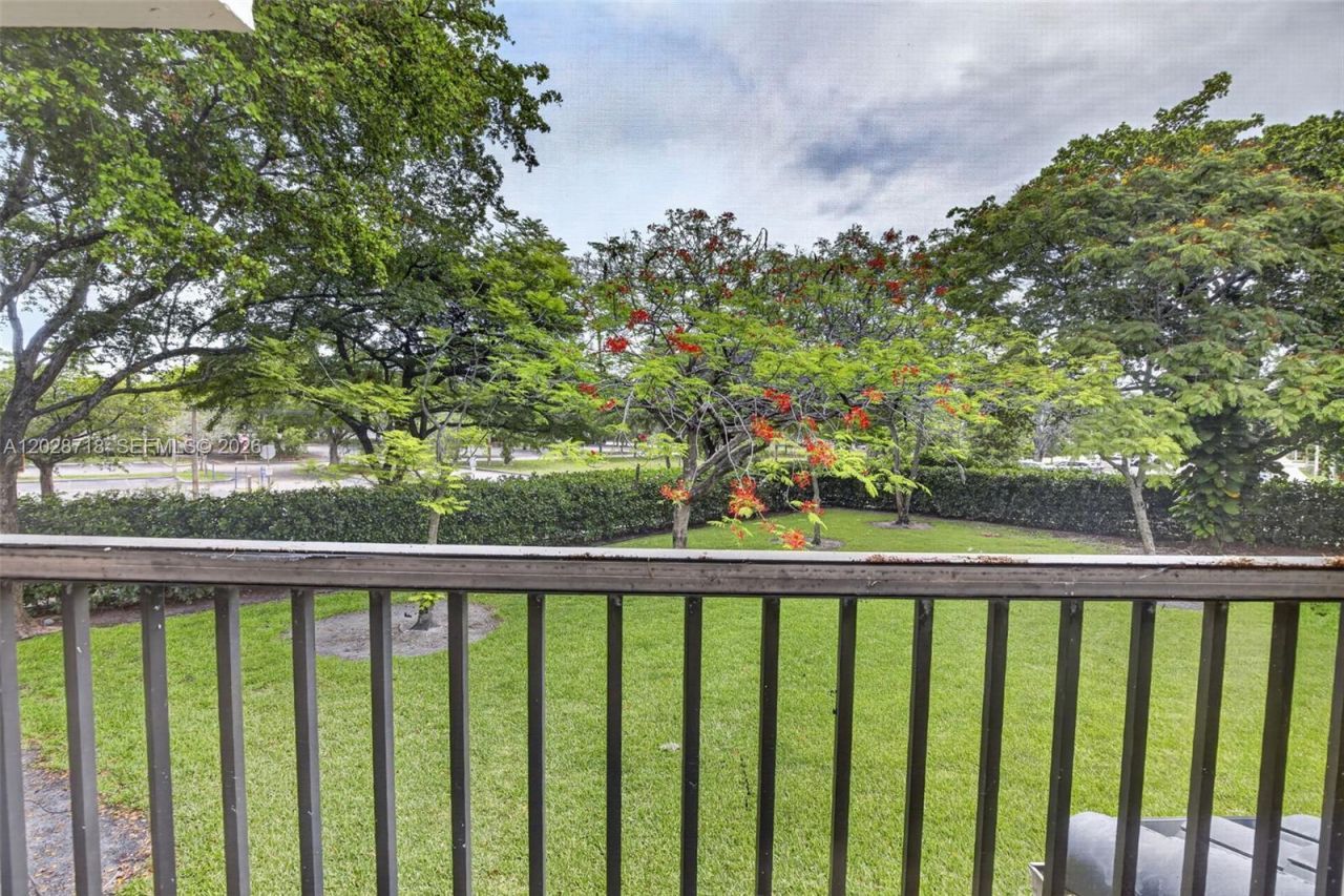 1726 NW 81st Way , Unit 1726, Plantation, FL 33322 Photo