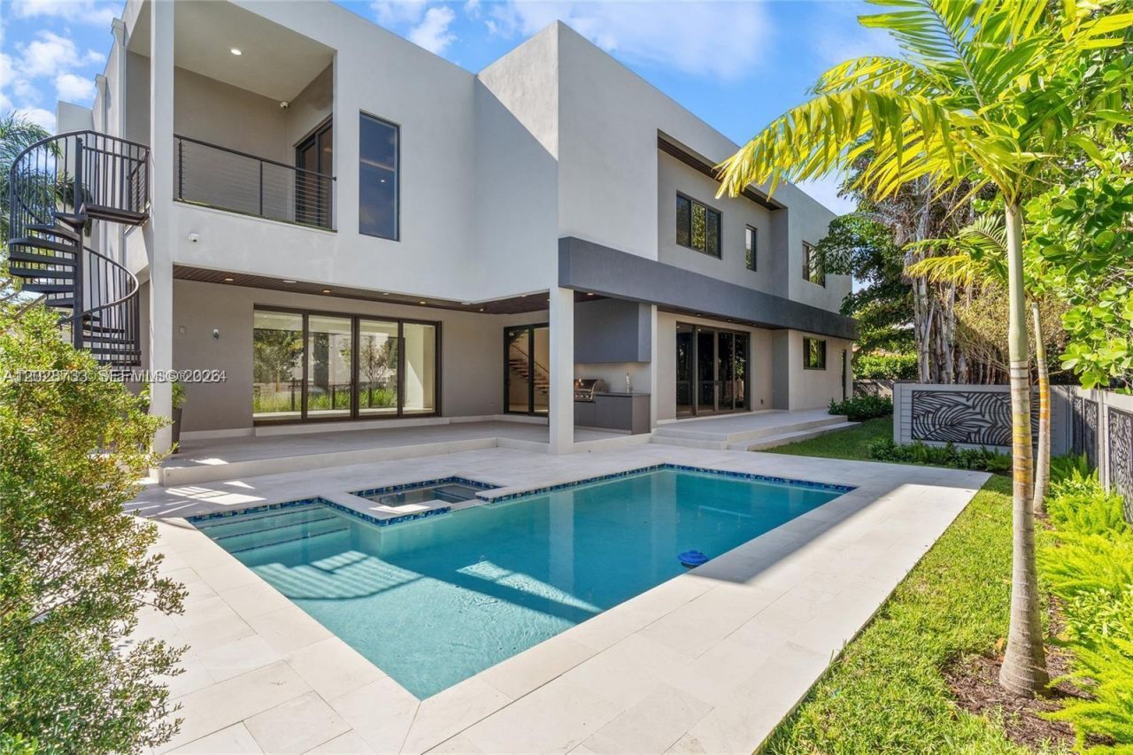 Please Call For Address, Fort Lauderdale, FL 33316 Photo