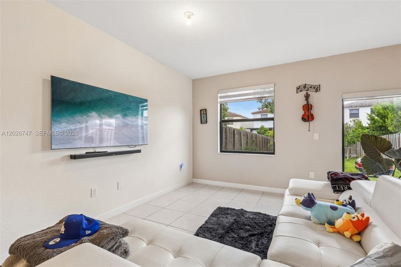 25345 SW 108th Ave , Homestead, FL 33032 Photo