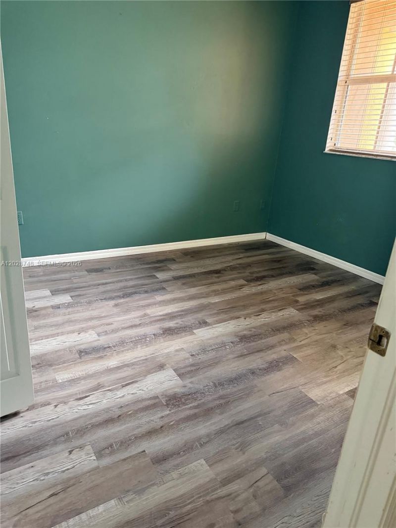 994 NE 42nd Ter, Homestead, FL 33033 Photo