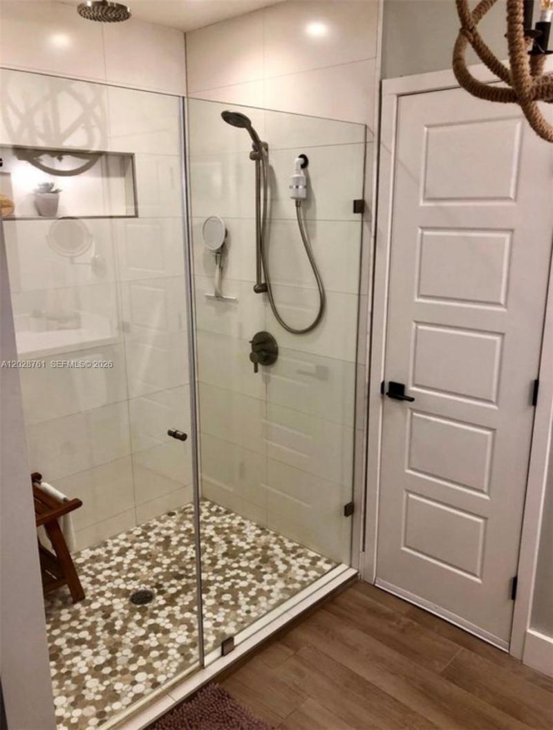 2728 SW 25th Ter, Unit 2728, Miami, FL 33133 Photo