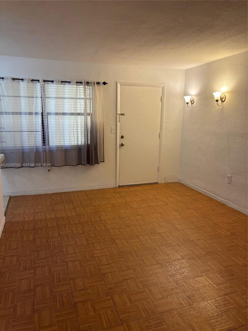 6780 SW 44th St , Unit 15, Miami, FL 33155 Photo