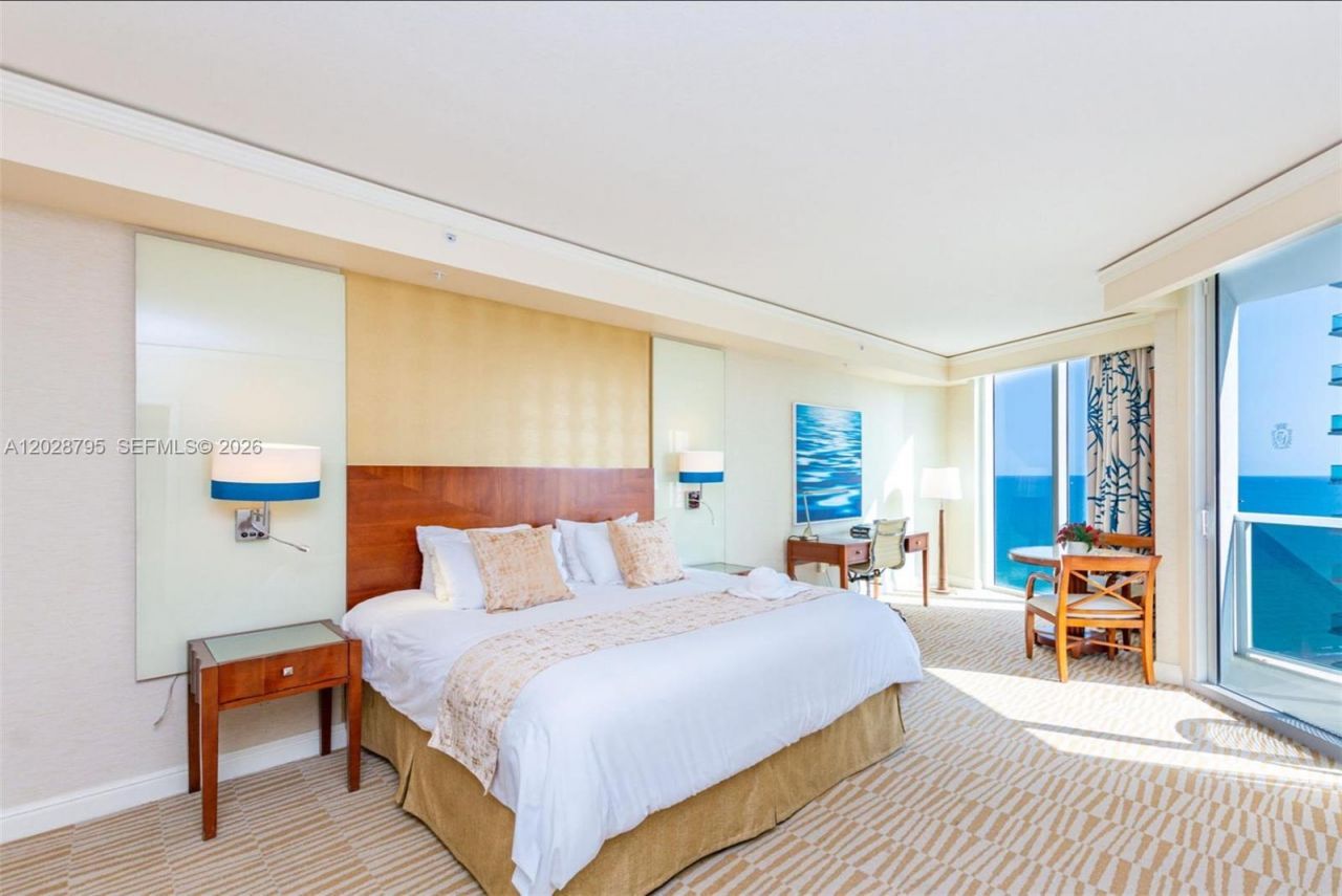 18001 Collins Ave, Unit 1414, Sunny Isles Beach, FL 33160 Photo