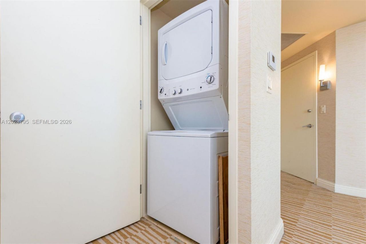 18001 Collins Ave, Unit 1414, Sunny Isles Beach, FL 33160 Photo