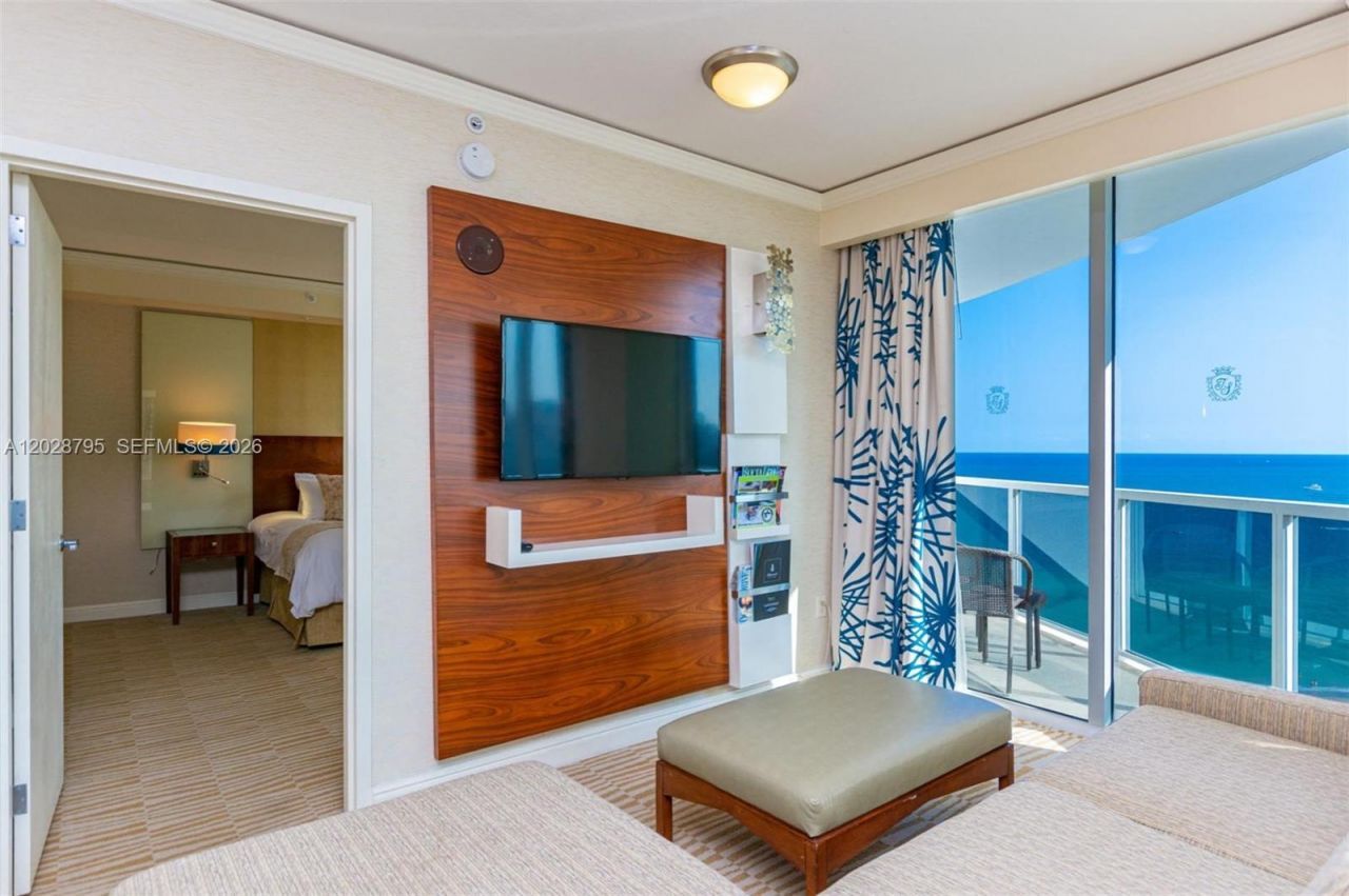 18001 Collins Ave, Unit 1414, Sunny Isles Beach, FL 33160 Photo