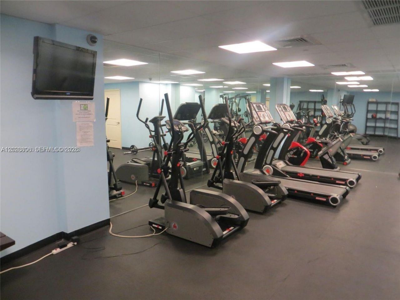 111 E Flagler St, Unit 402, Miami, FL 33131 Photo