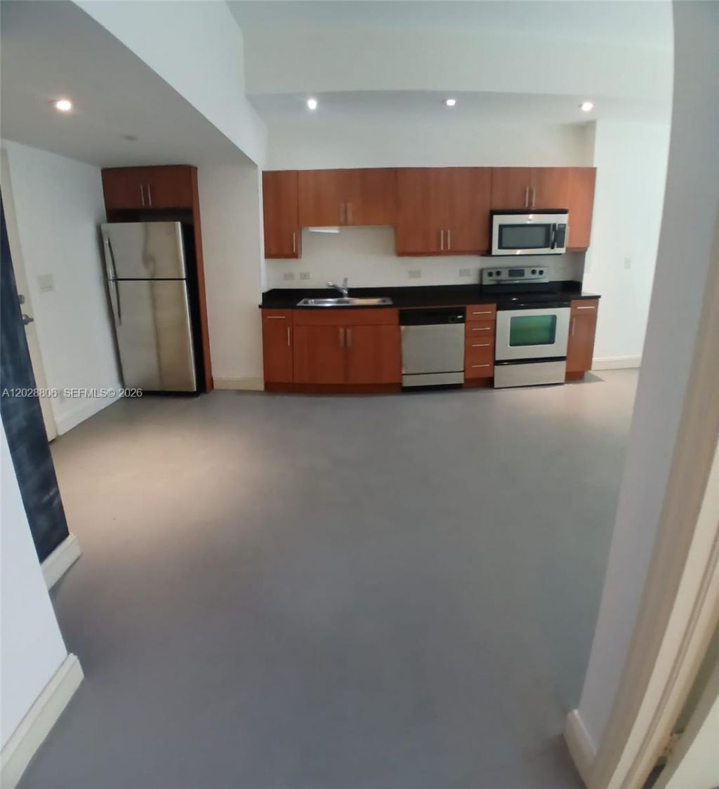 111 E Flagler St, Unit 402, Miami, FL 33131 Photo