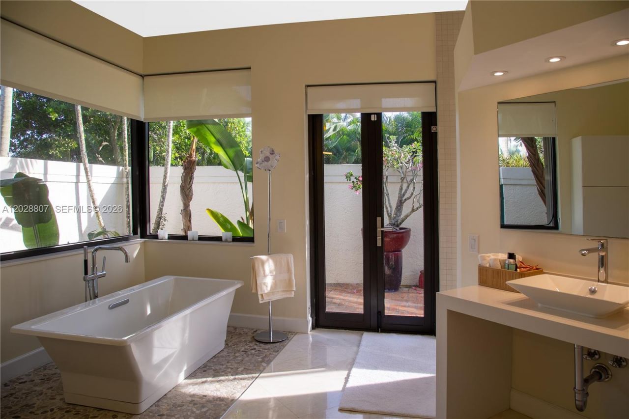 2880 Windmill Ranch Rd , Weston, FL 33331 Photo
