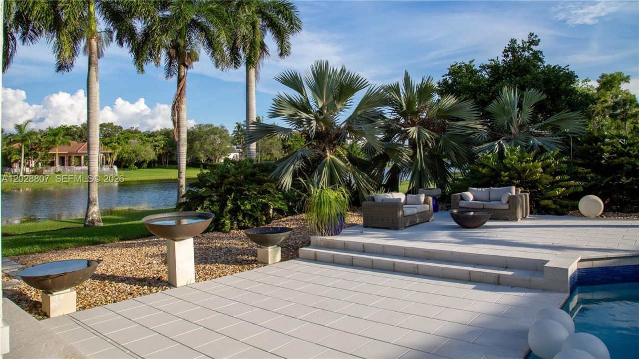 2880 Windmill Ranch Rd , Weston, FL 33331 Photo