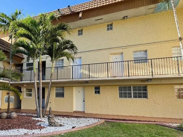 8600 SW 109th Ave , Unit 4-202, Miami, FL 33173