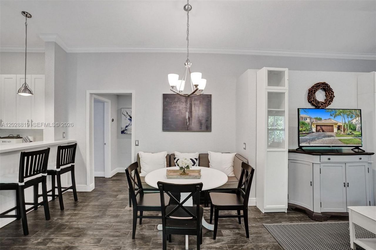 1479 Sunset Way, Weston, FL 33327 Photo