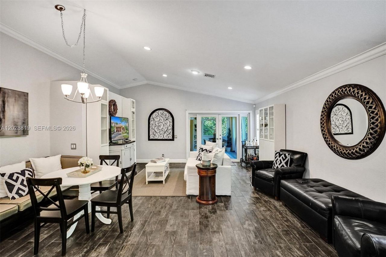 1479 Sunset Way, Weston, FL 33327 Photo