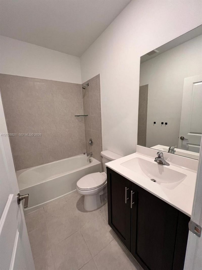 1030 SE 26th Ter , Homestead, FL 33035 Photo