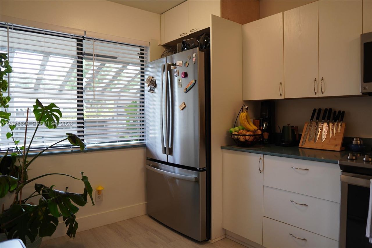 453 Lakeview Dr , Unit 2, Weston, FL 33326 Photo
