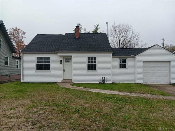 42 Swallow Drive, Dayton, OH 45415