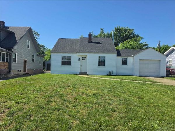 42 Swallow Drive, Dayton, OH 45415