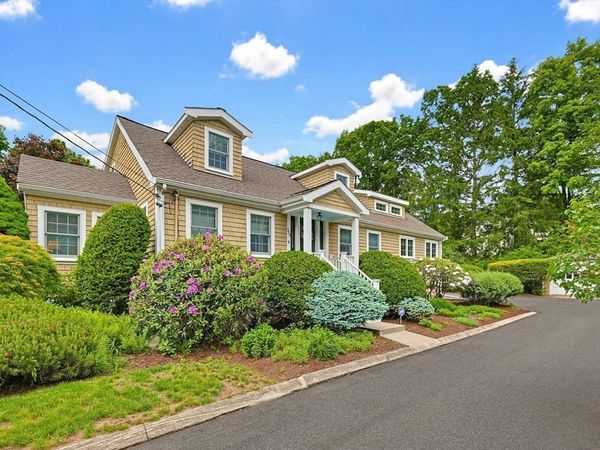 310 Sumner St, Stoughton, MA 02072