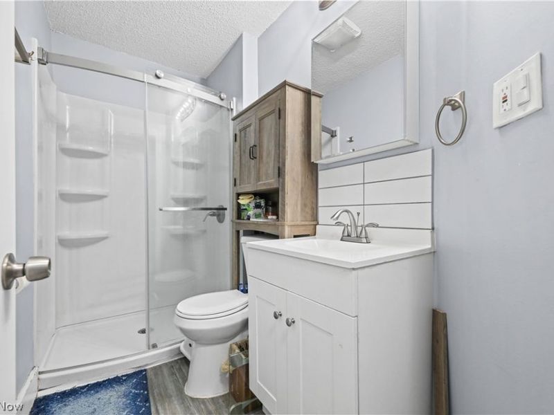 761 Carlysle Street , Akron, OH 44310 Photo 12
