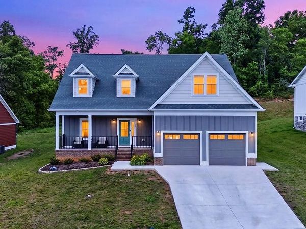 49 MCILWEE LN, STAUNTON, VA 24401