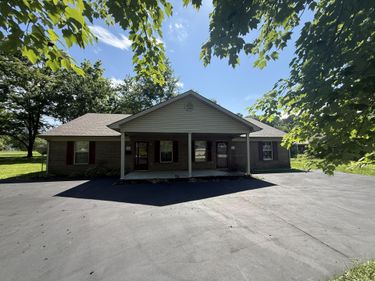 655-659 Scaffold Cane Road, Berea, KY 40403