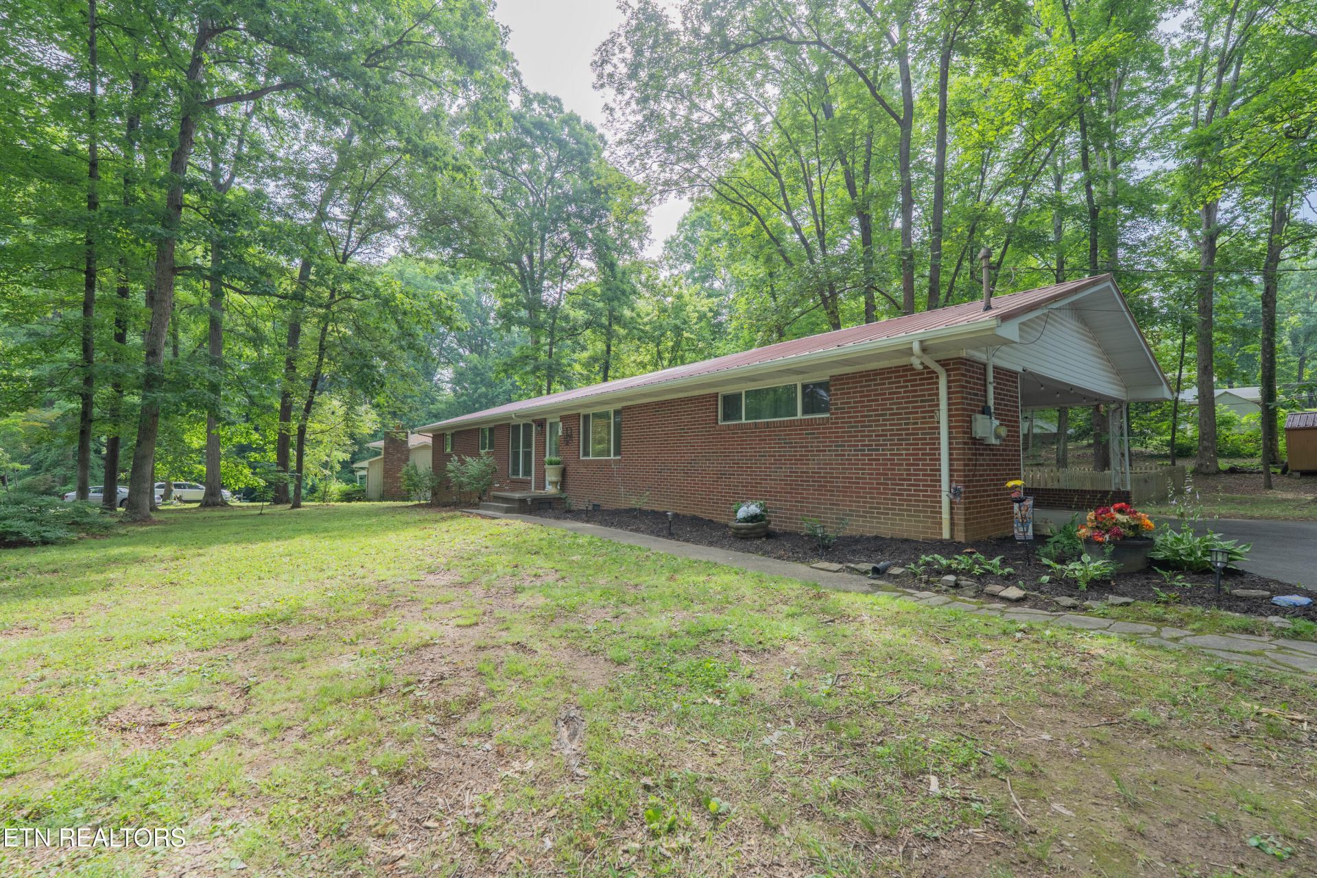 104 Piedmont Circle, Maryville, TN 37803 Main Photo