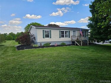 1163 Perry Road, Pavilion, NY 14525