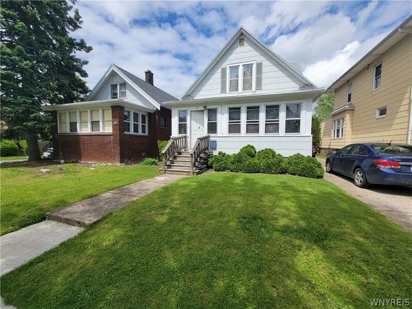 139 Englewood Avenue , Buffalo, NY 14214
